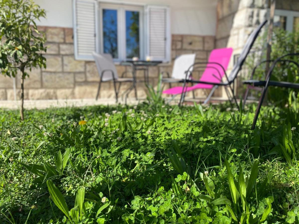 Napjacu With Own Parking And Garden Διαμέρισμα Χέρτσεγκ Νόβι Εξωτερικό φωτογραφία