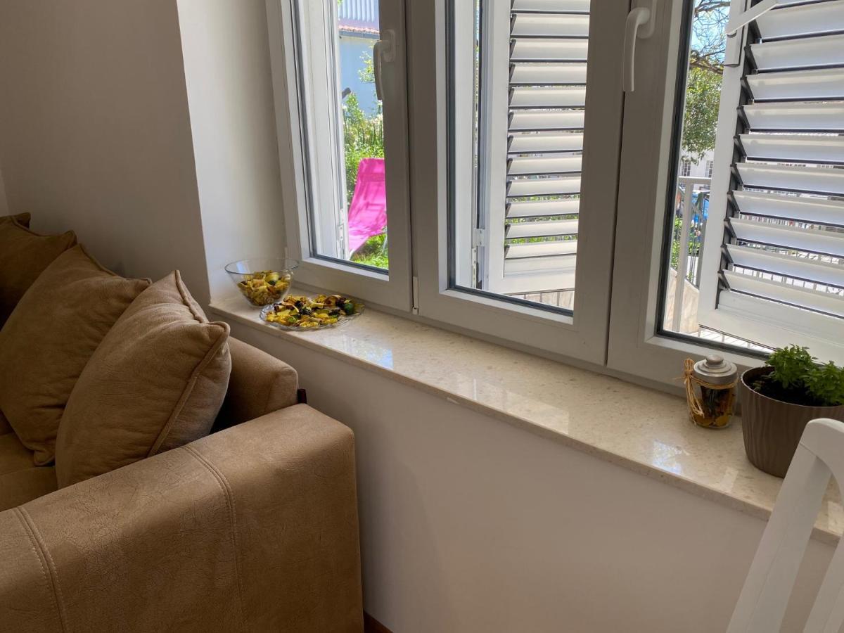 Napjacu With Own Parking And Garden Διαμέρισμα Χέρτσεγκ Νόβι Εξωτερικό φωτογραφία